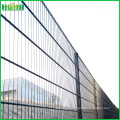 Hot selling useful life pvc coated security garden privacy fence from Anping factory